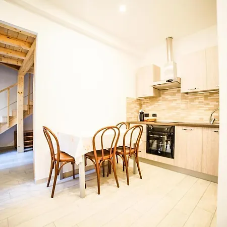 Casa Di Matty& Lory 公寓